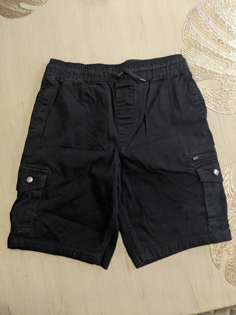 Boys Cargo Shorts Size XL (14-16)